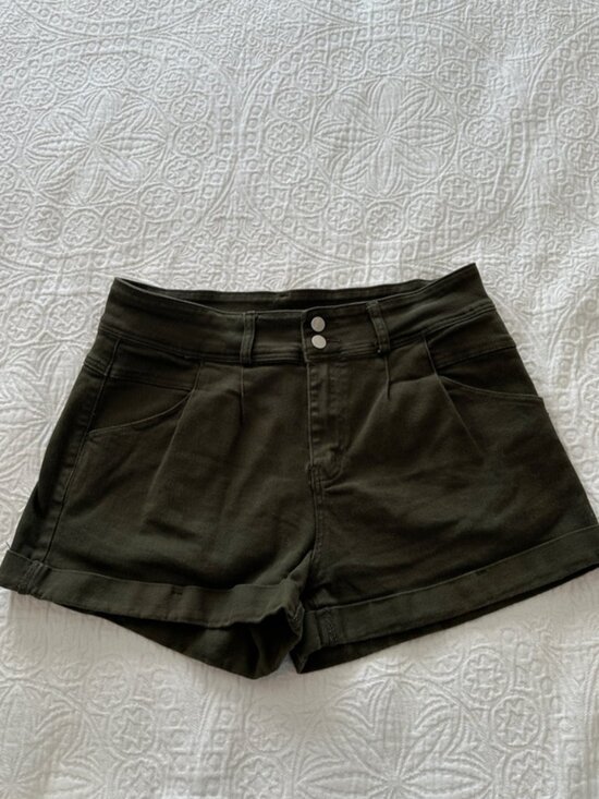 Pants - High-Waist Women’s Shorts